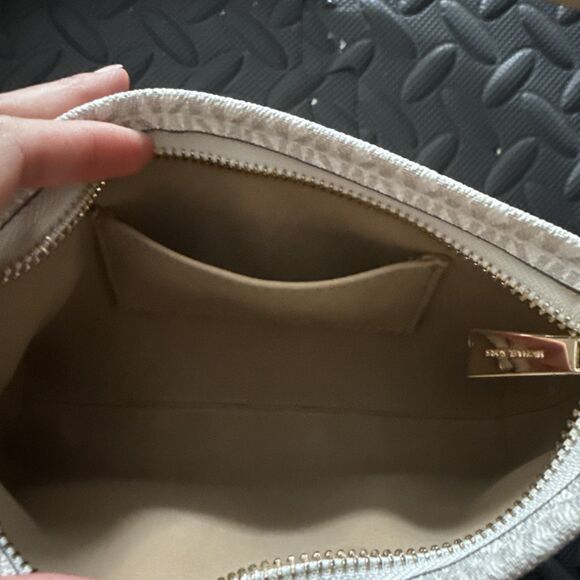 Michael Kors Belt Bag with monogrammed logo pattern Beige Brown Tan Women Gold - Picture 4 of 7